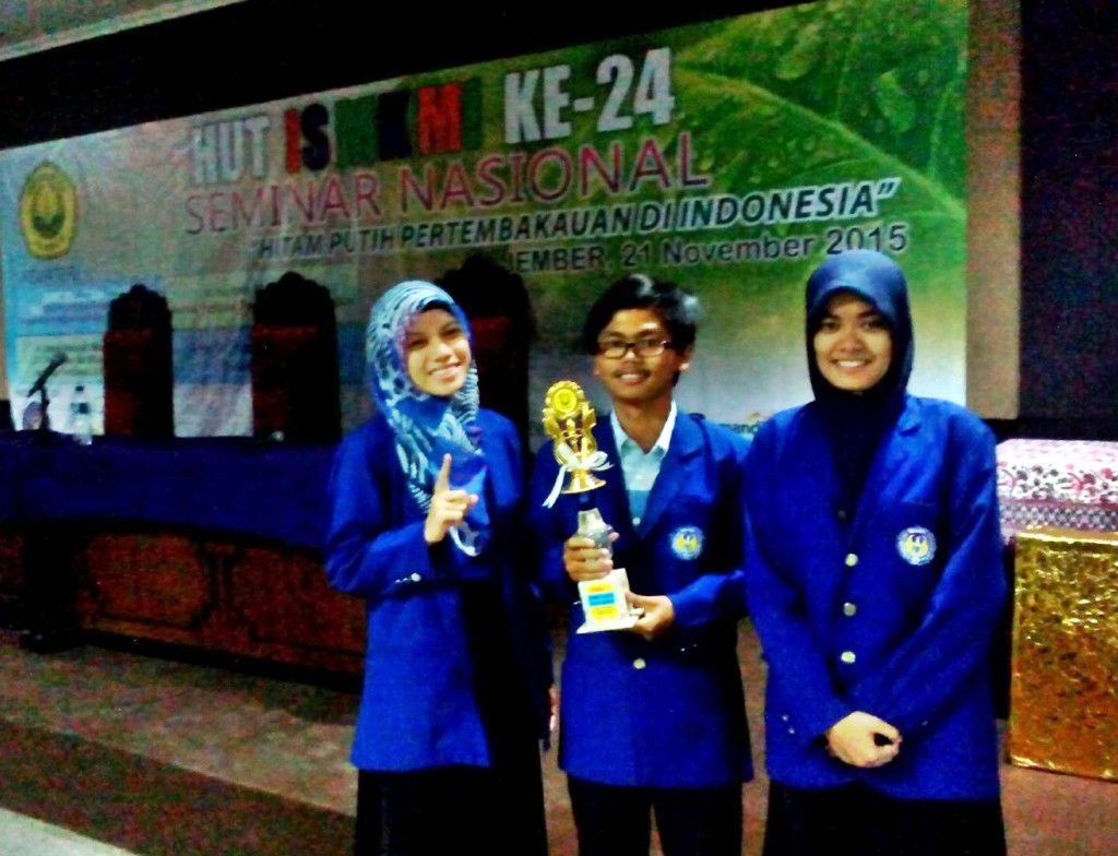 FE UNY Juara I